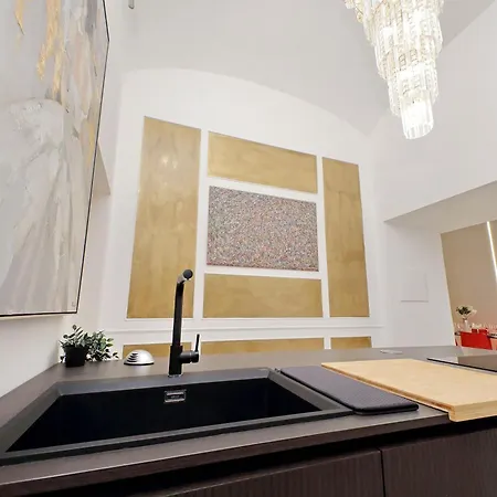 Apartment Principe Amedeo Piano Terra Rome