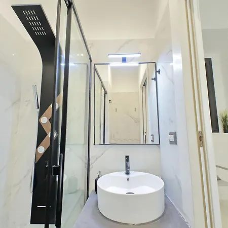 Apartment Principe Amedeo Piano Terra Rome