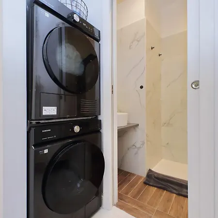 Principe Amedeo Piano Terra * Рим