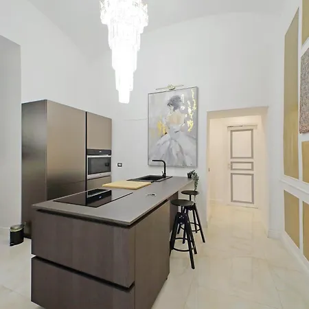 Principe Amedeo Piano Terra Apartment *