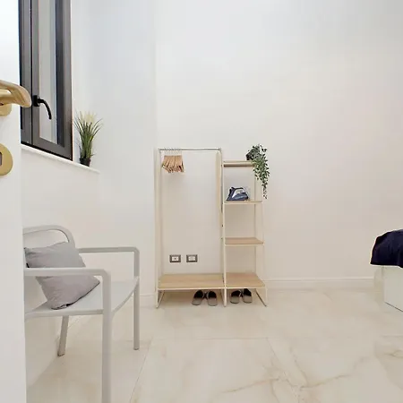 Principe Amedeo Piano Terra Рим