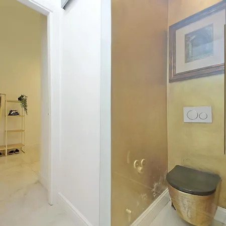 Principe Amedeo Piano Terra Apartment Rome