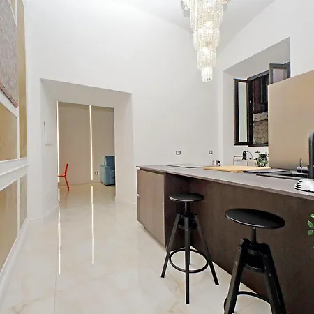 Principe Amedeo Piano Terra Apartment *